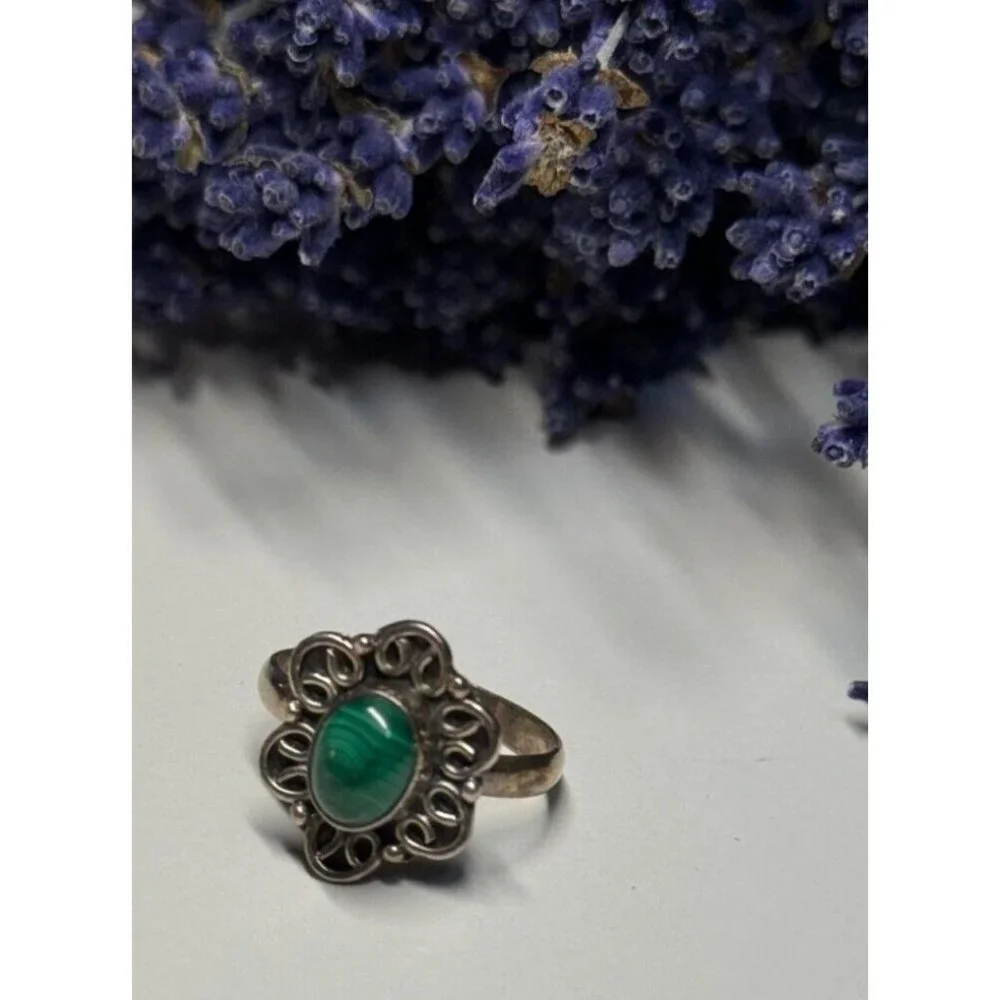 925 STERLING SILVER MALACHITE RING SIZE 6.5
